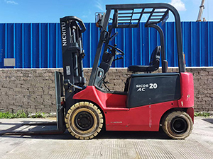 力至优平衡重式二手叉车—2.0吨