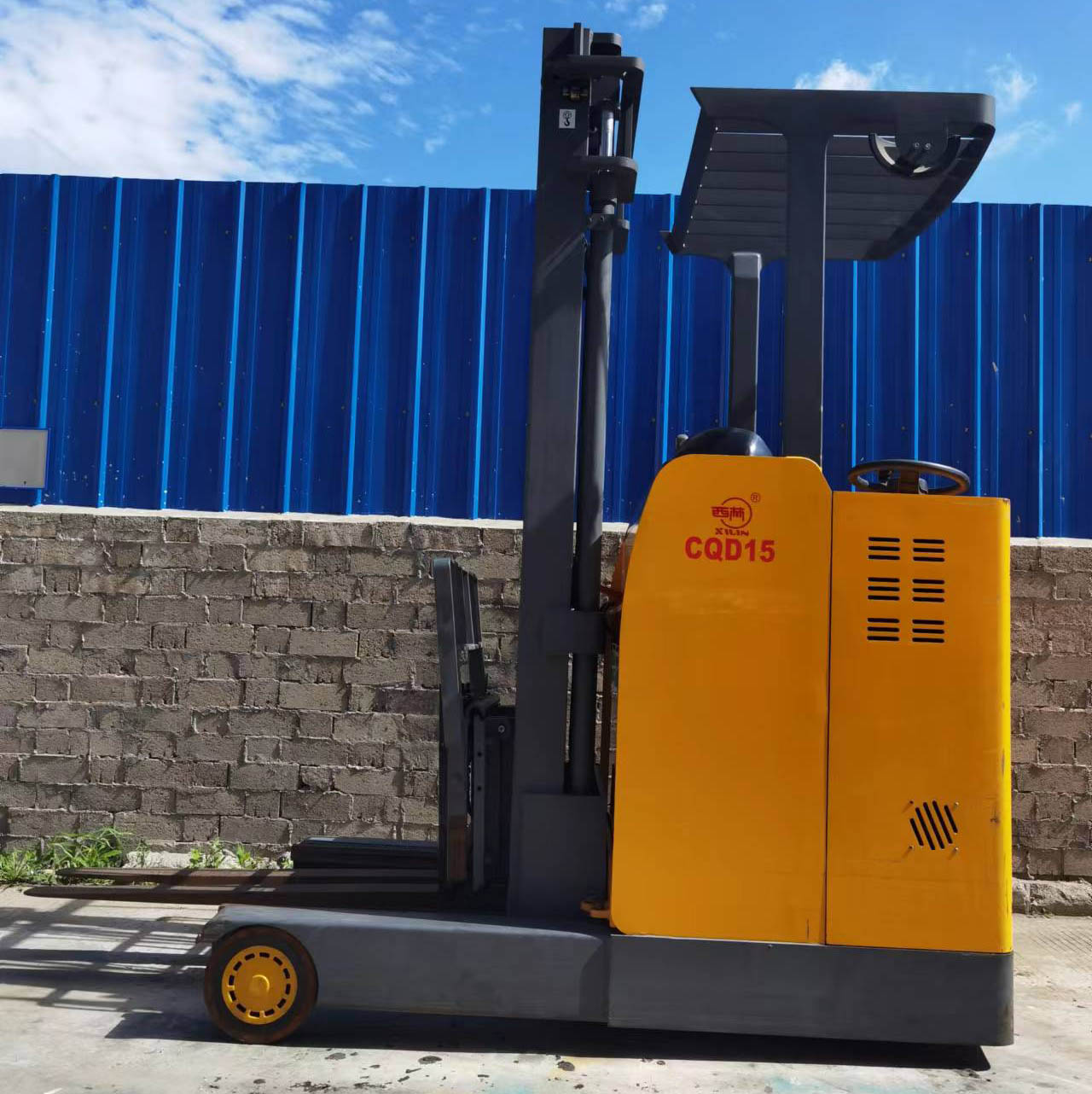 西林前移式二手叉车—1.5吨